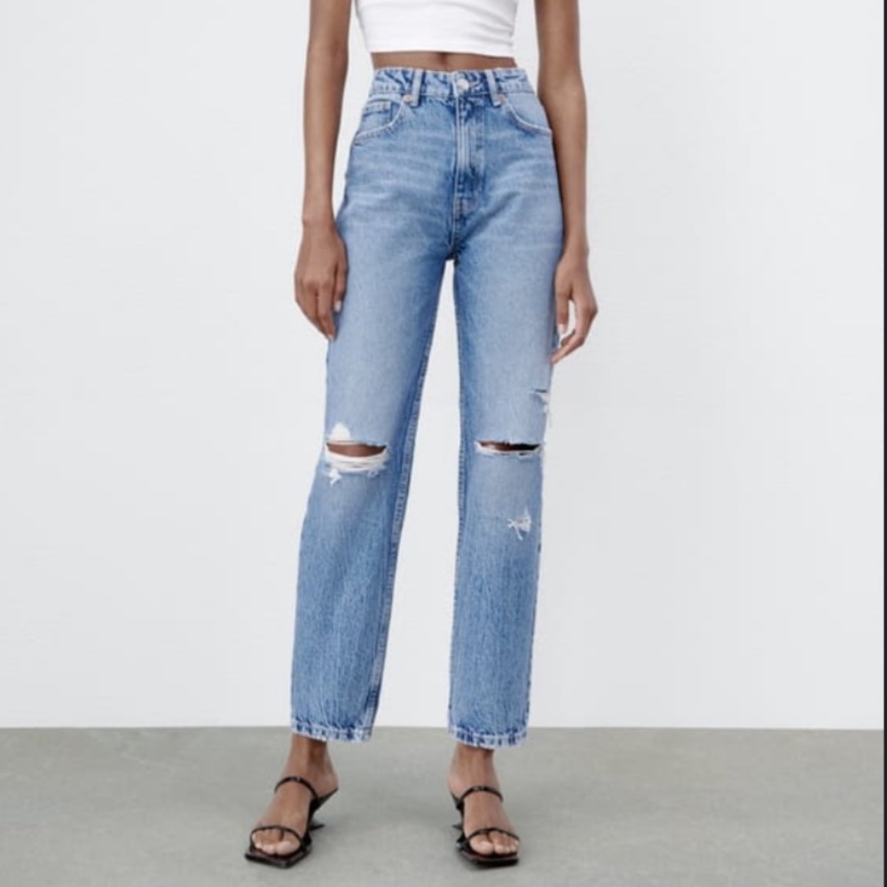 Zara Ripped Mom Jean Fit